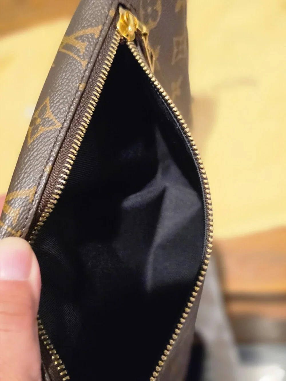 Louis Vuitton Bumbag - Picture 11 of 13